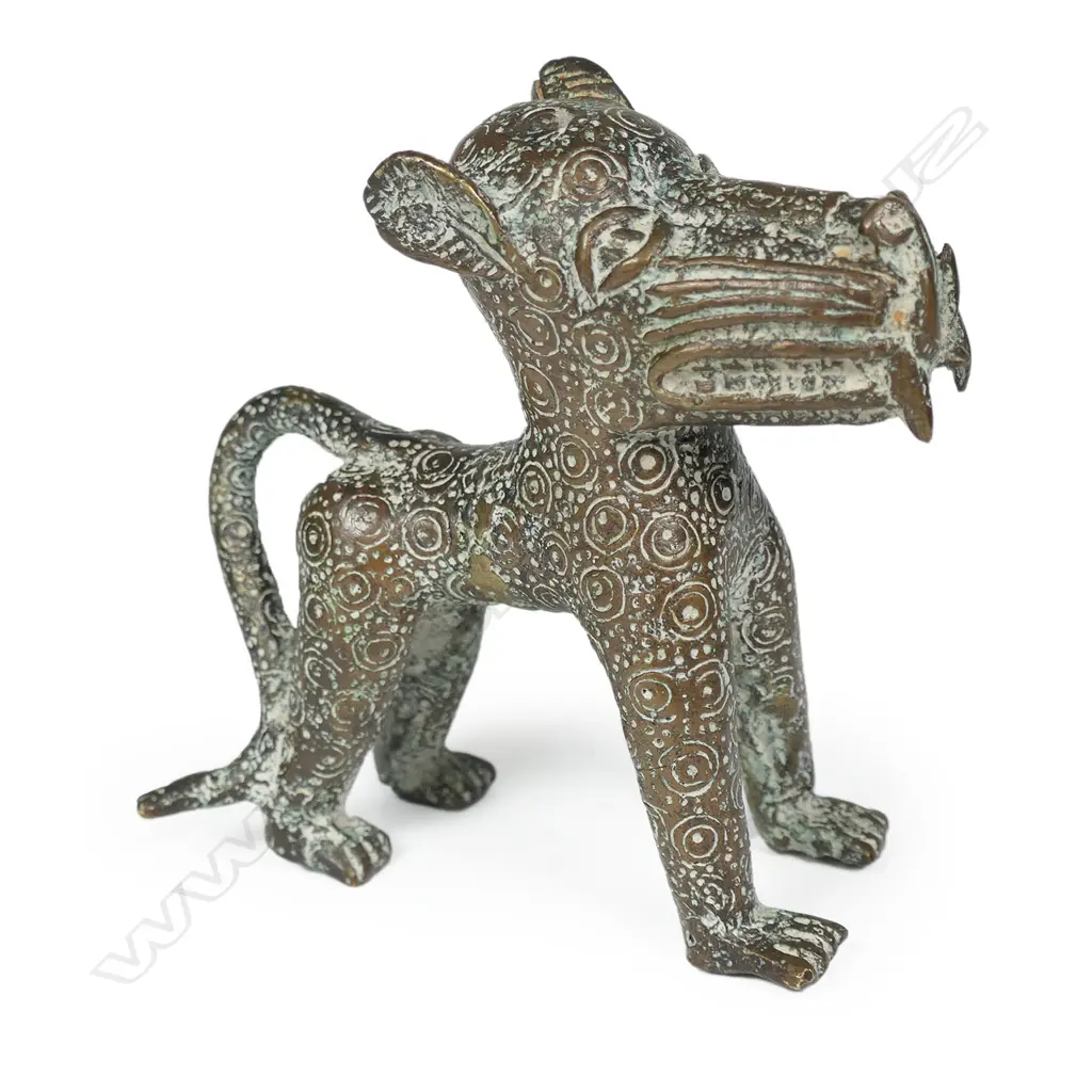 A Benin Nigeria bronze leopard figurine, Image 1++