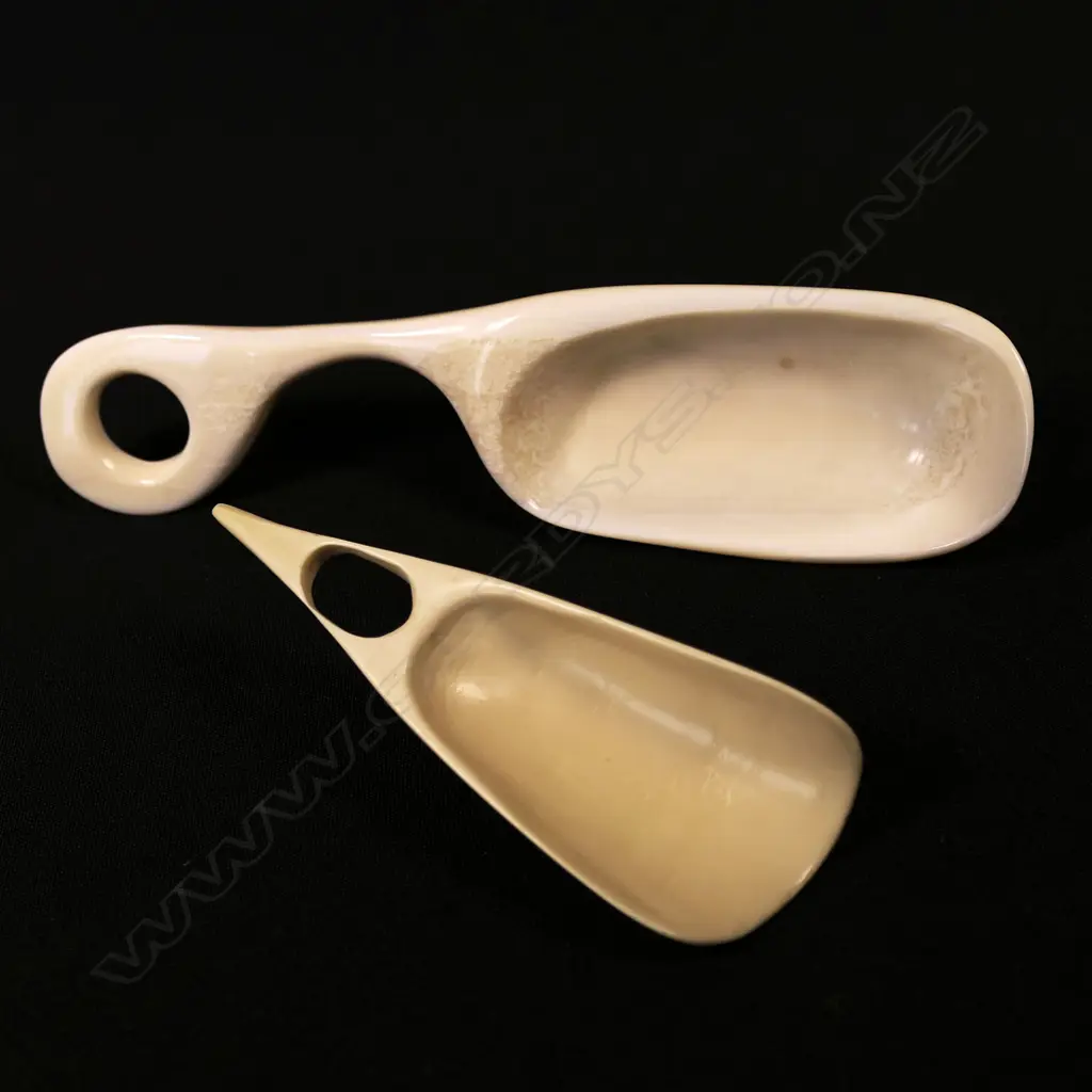 Two contemporary carved pieces by Jorgen Lotz Image 1++