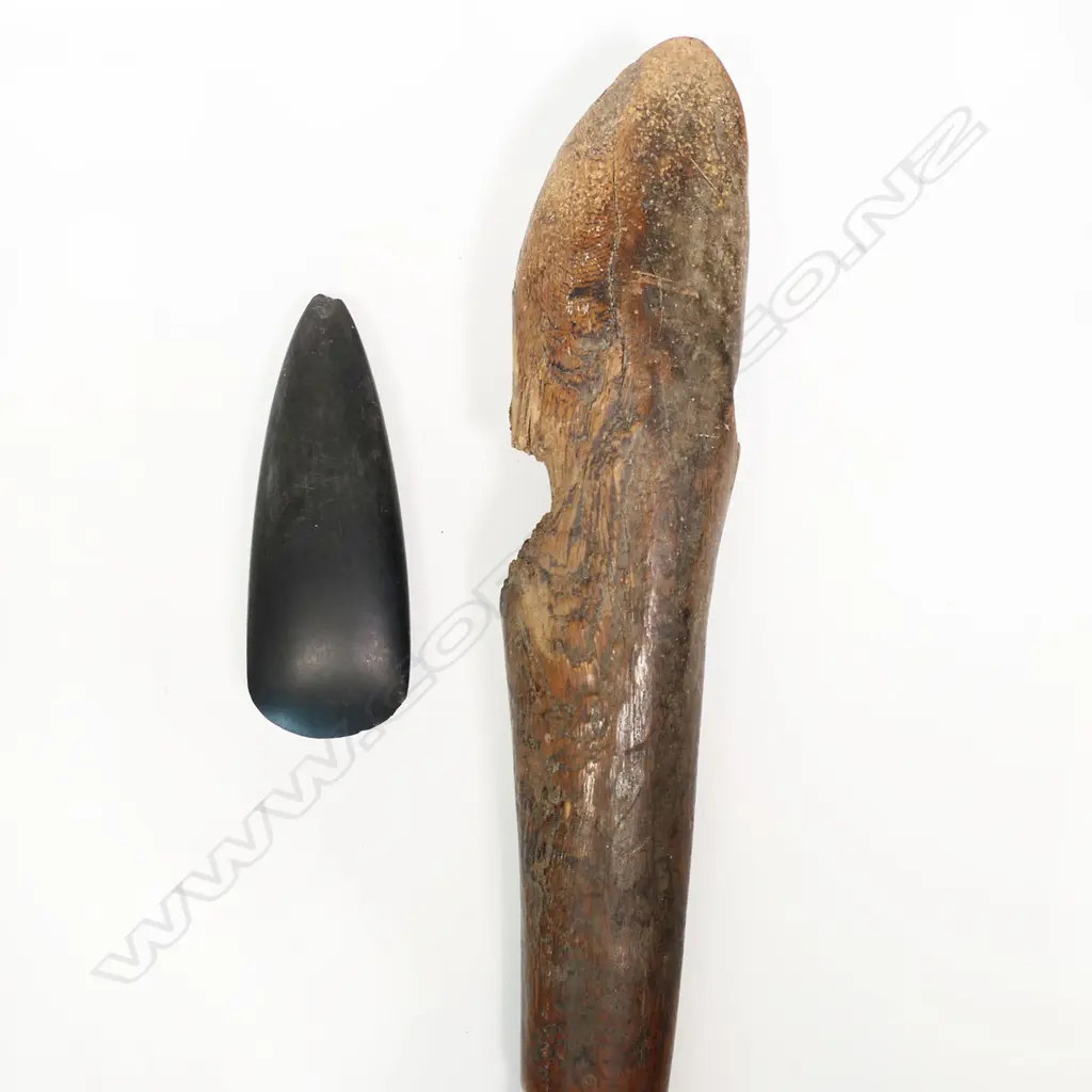 A Yakabiliak (radial hafted adze) Image 1++
