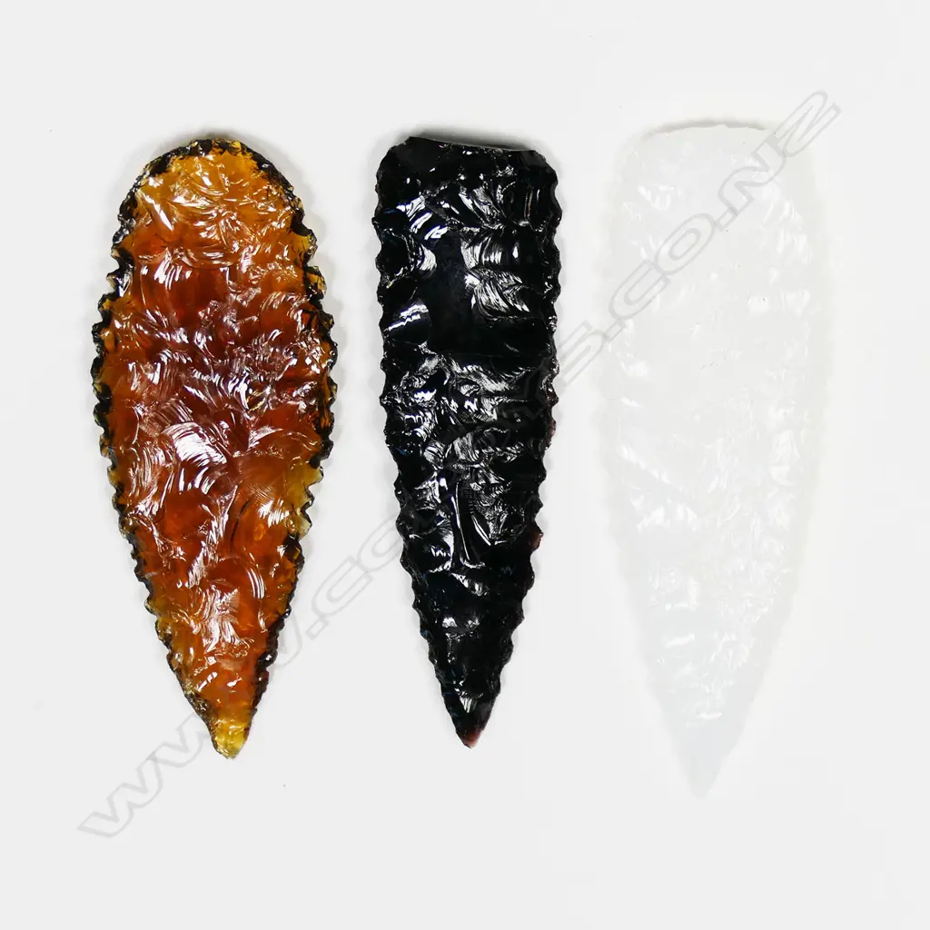Three Kimberley glass points Image 1++
