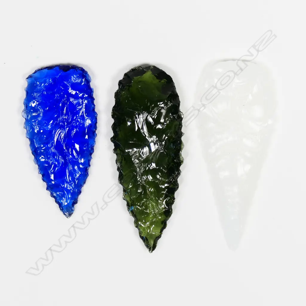 Three Kimberley glass points Image 1++