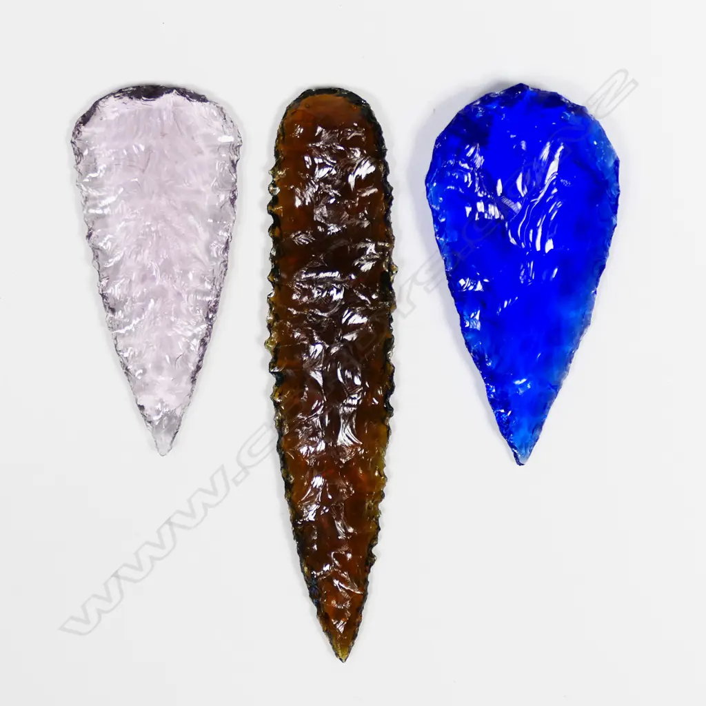 Four Kimberley points Image 1++