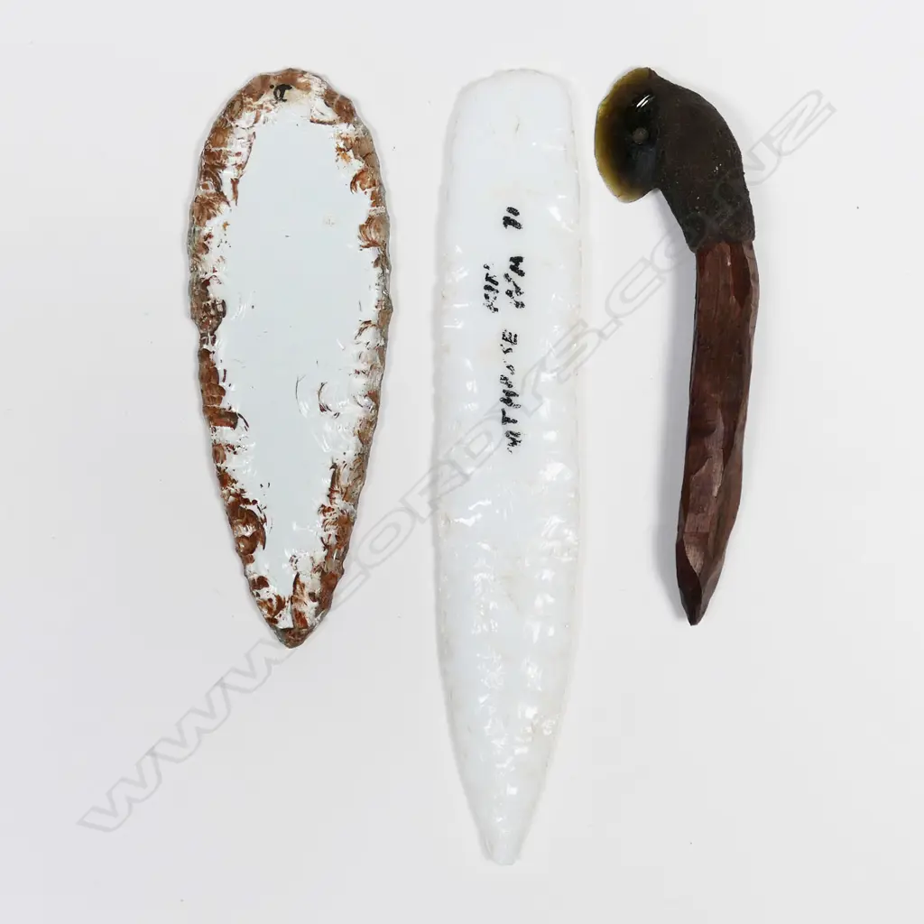 Two Kimberley glass spear points Image 1++