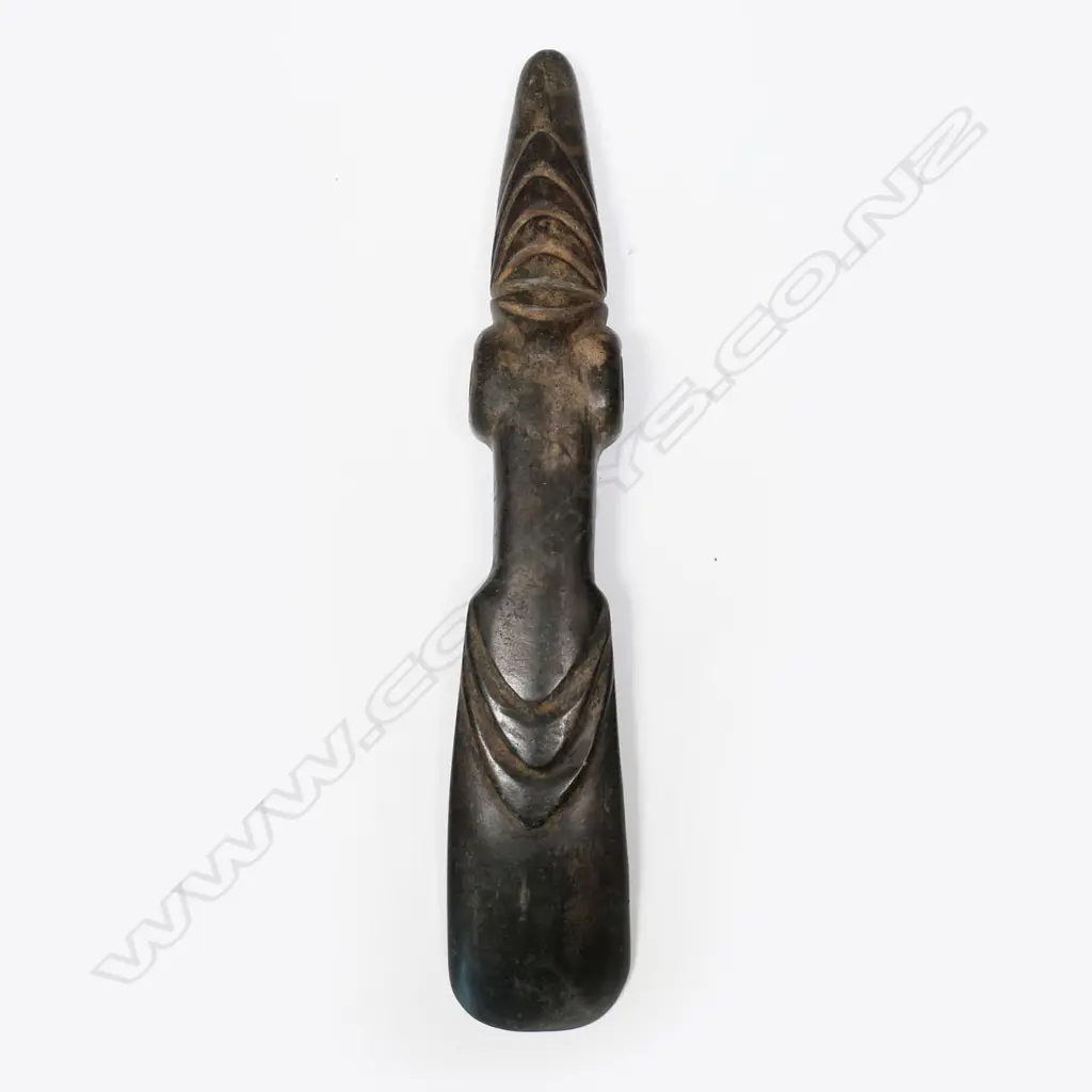 A large and decorative ceremonial adze blade Image 1++