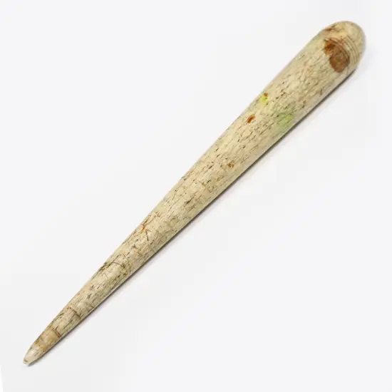 A 19thC sailor's whalebone rope-working fid