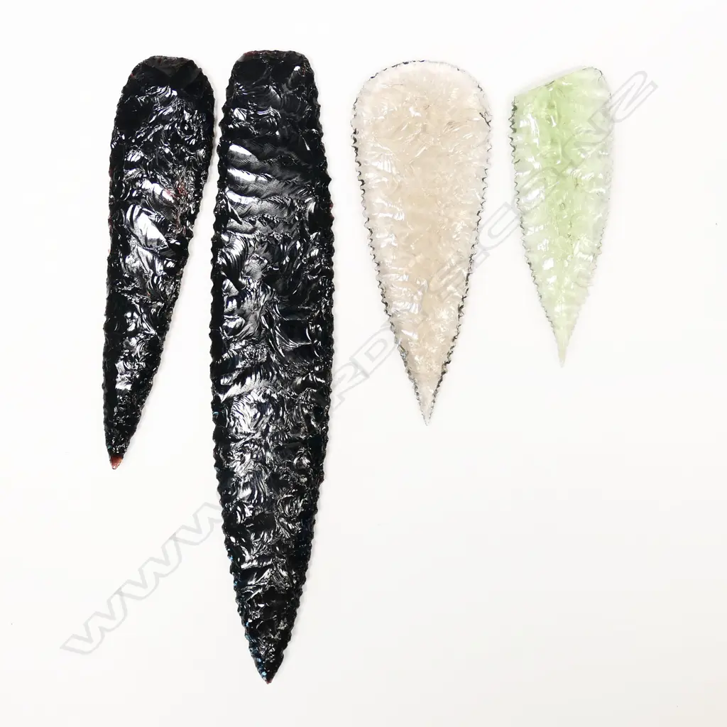 Four Kimberley glass points Image 1++