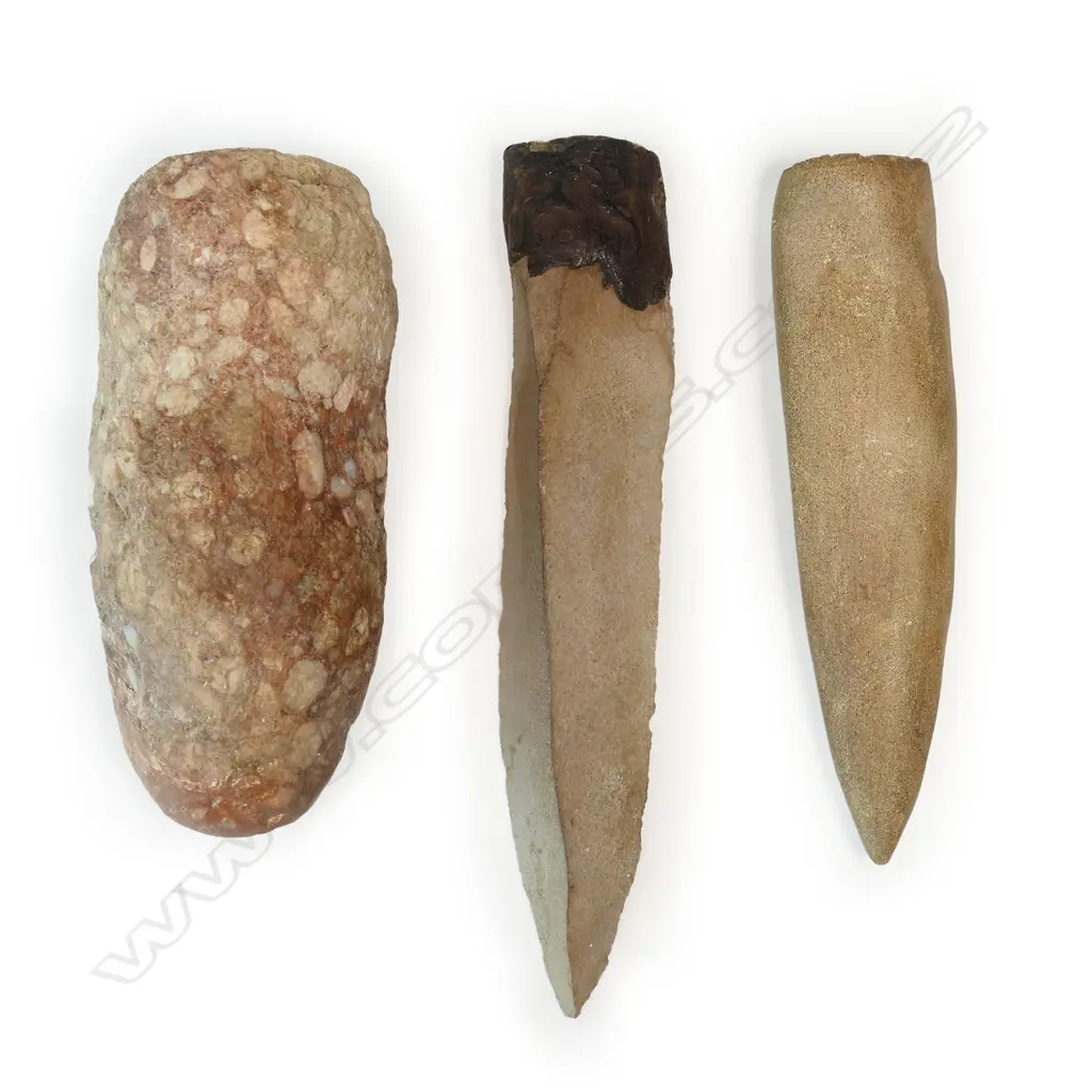 Three Aboriginal stone artefacts Image 1++
