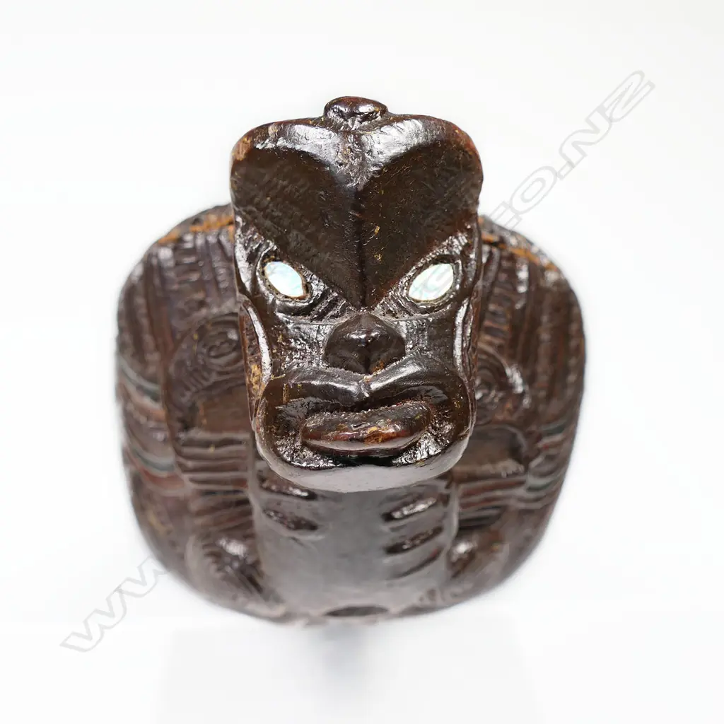 An Early 19th Century Māori Wakahuia (Treasure Box) Image 1++