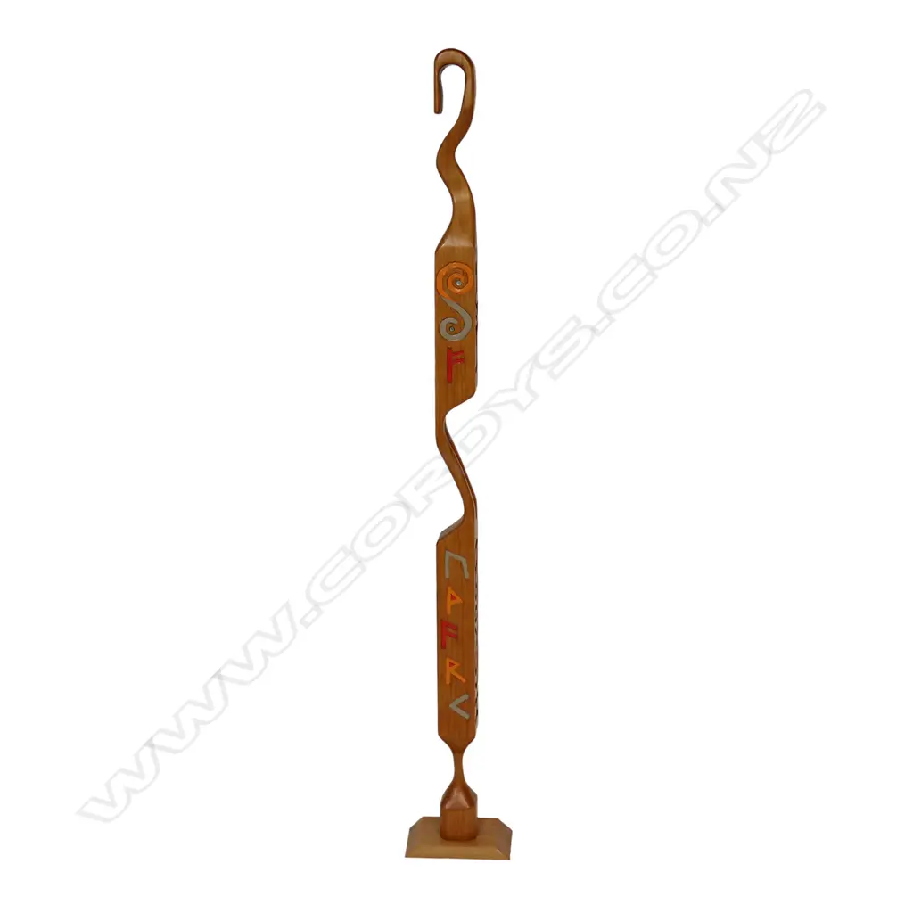 A contemporary totemic art sculpture Image 1++