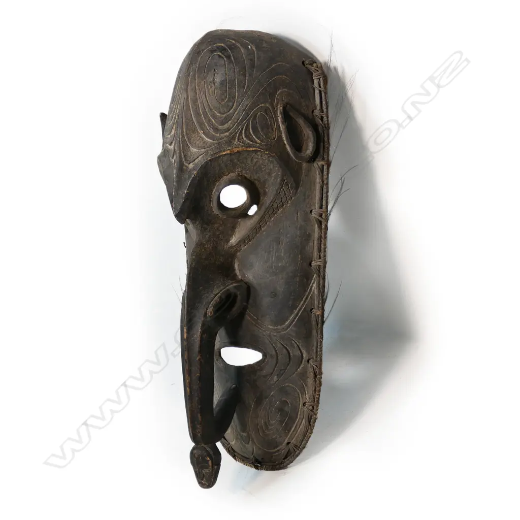 Large Sepik River mask Image 1++