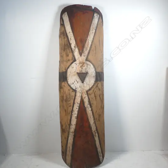 A PNG Highlands fighting shield