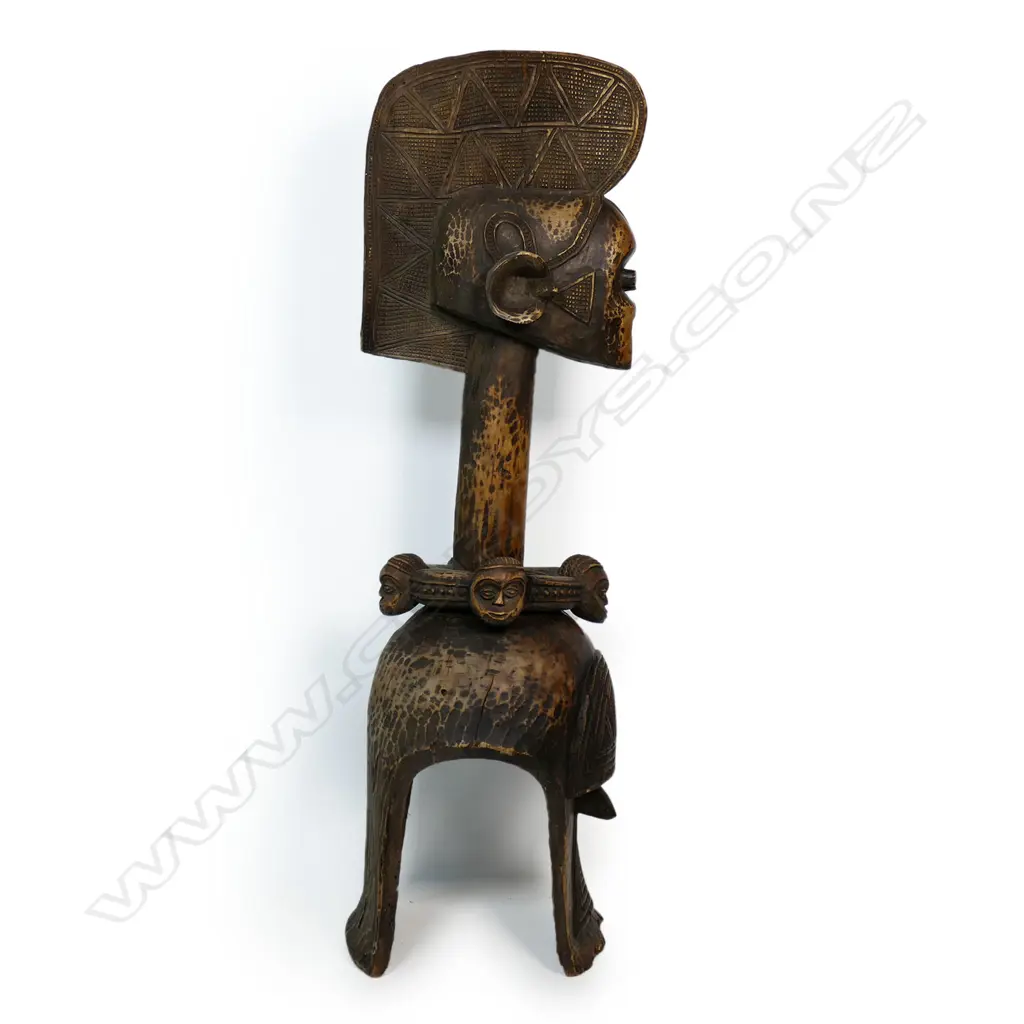 Large Nigerian Mumuye Sukwava carved shoulder mask/adornment Image 1++