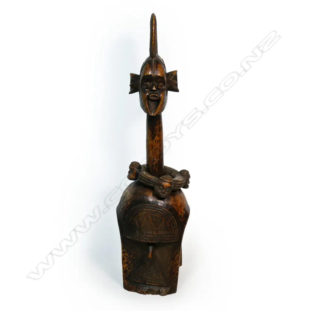 Large Nigerian Mumuye Sukwava carved shoulder mask/adornment Image 1++