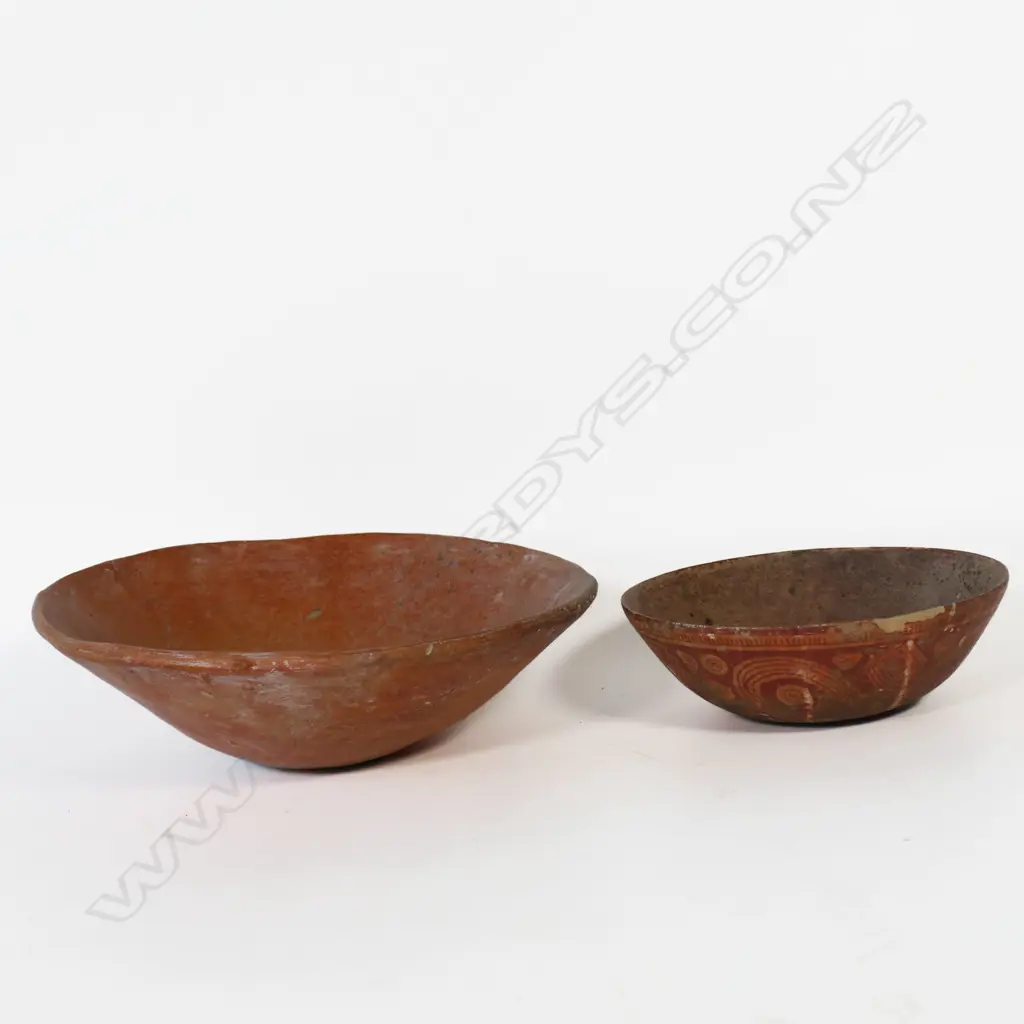 Two Pre-Columbian Bowls - Provenance: The Collection of Robbert Haas, Image 1++