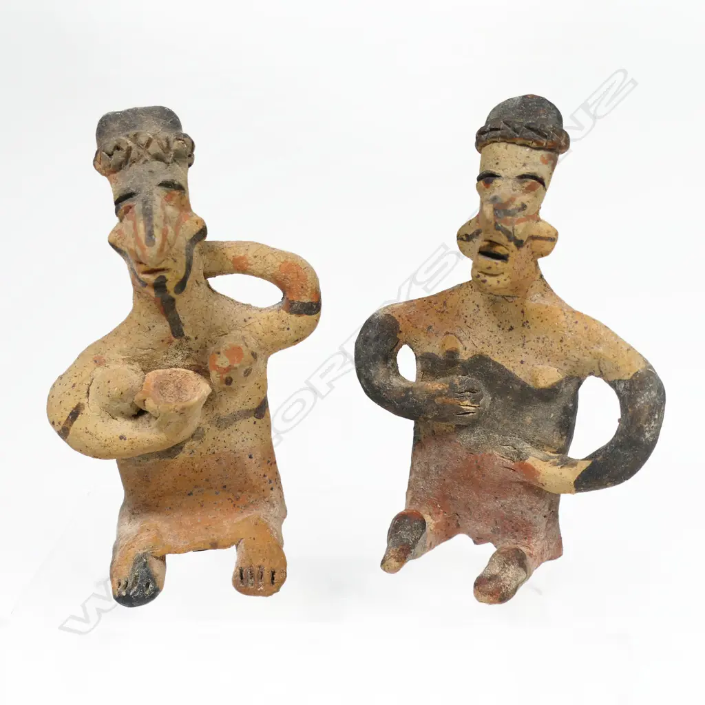 Two Pre-Columbian Jelisco Seated Figures, Image 1++