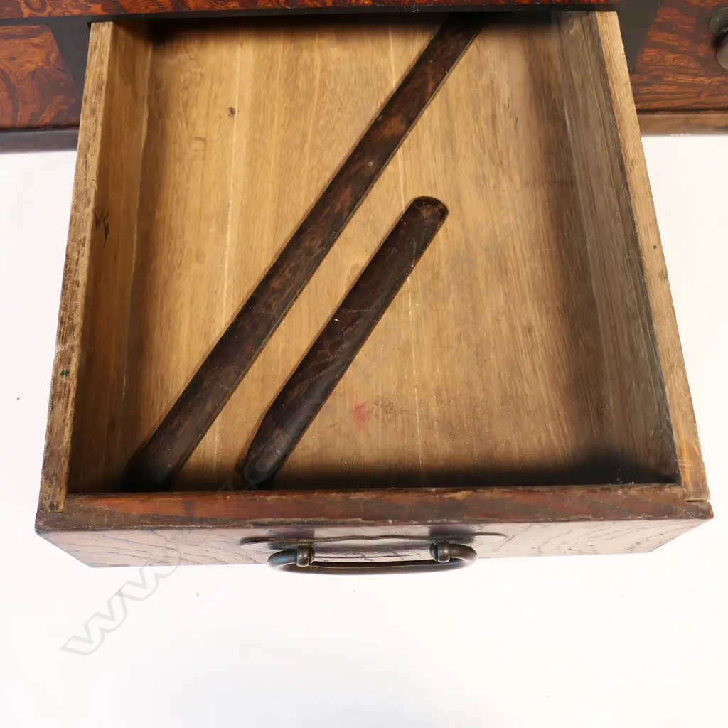 A Japanese Cha Tansu Tea Chest, Image 1++