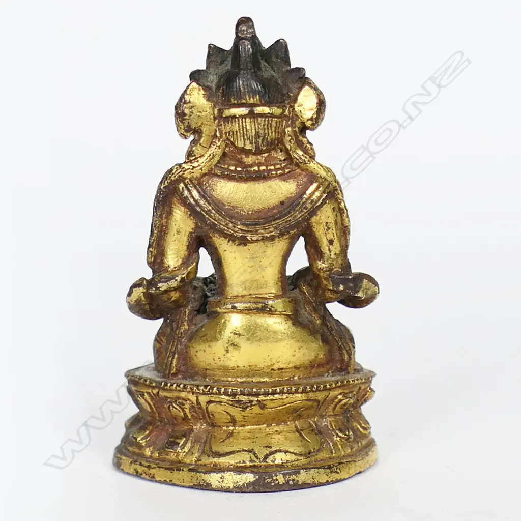 A 19thC Tibetan Gilded Bronze Figure of Amitabha, Image 1++