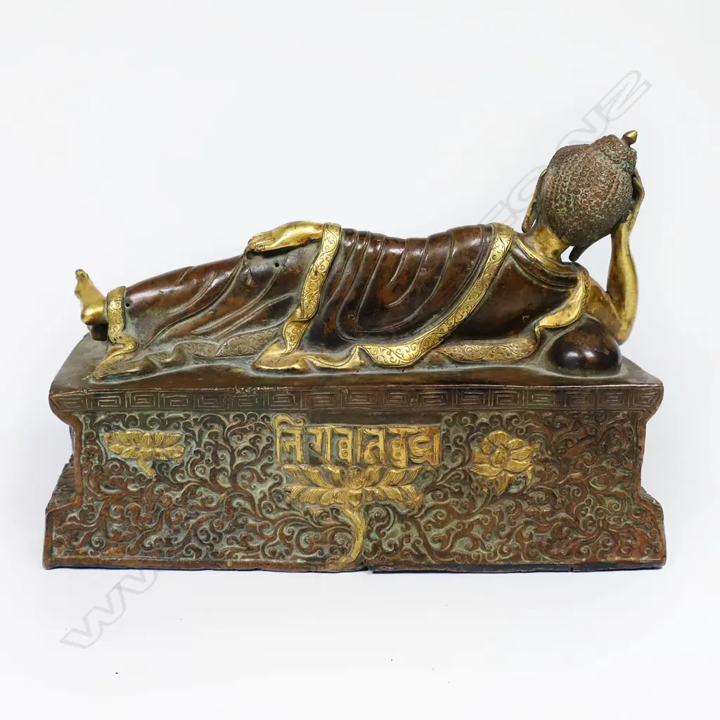 A Good 19thC Tibetan Figure of Gautama Buddha in Parinvana, Image 1++