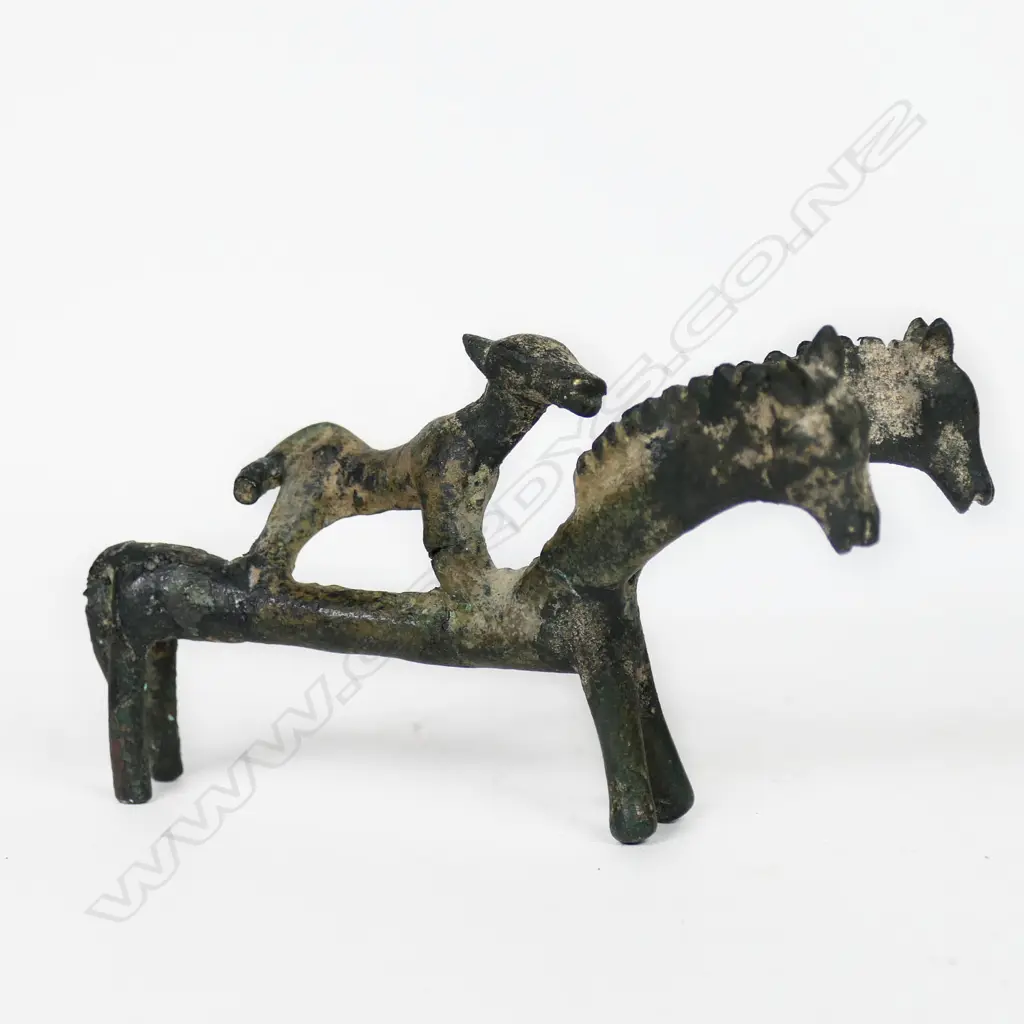 18thC Persian Three Horses Bronze Figure Group, Image 1++