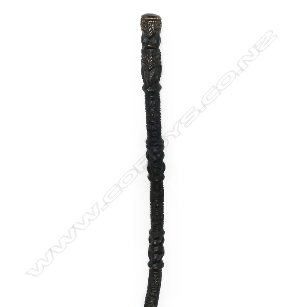 Māori carved walking stick, Image 1++