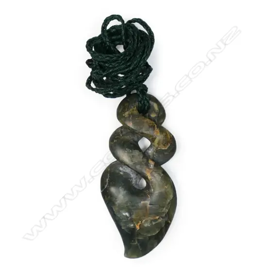 Nathan Jerry tangiwai pounamu pikorua pendant,