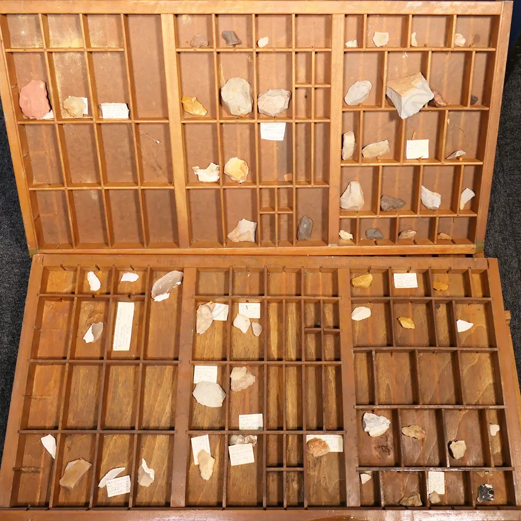 A large collection of over 500 prehistoric aboriginal stone tools including tula adzes, Image 1++