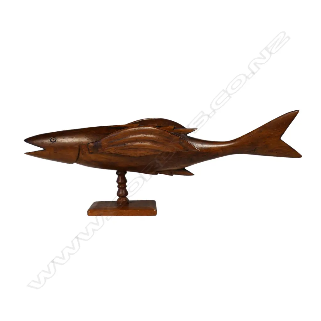A good Pitcairn Island carved flying fish sculpture Image 1++