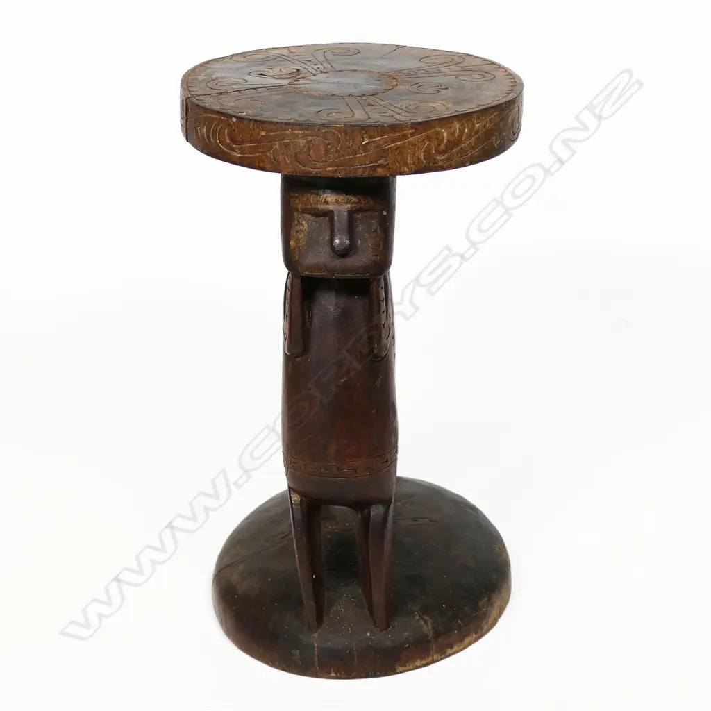 A Massim Trobriand Islands stool with twin figure supports, Image 1++