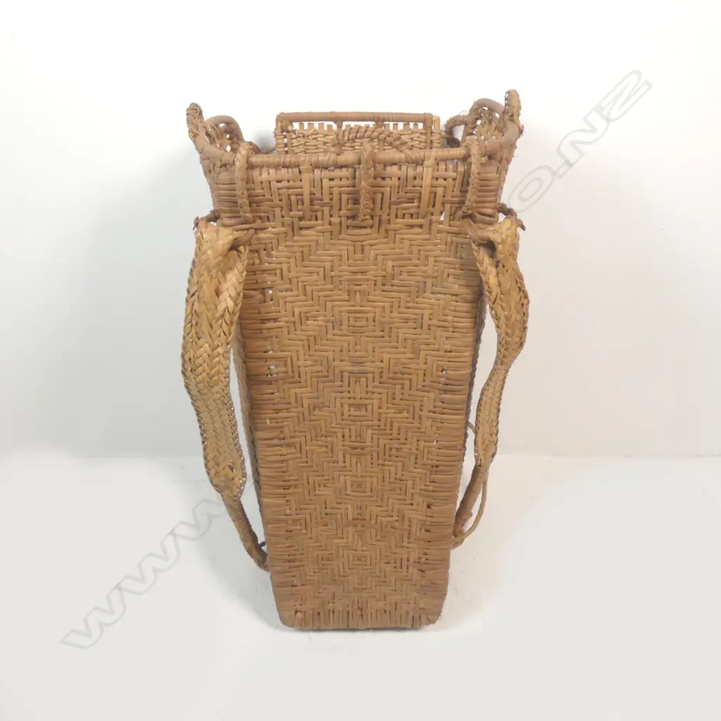 A woven gardeners backpack East Kalimantan Borneo Image 1++