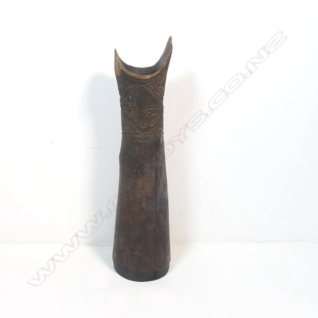 A Kundu drum, Image 1++