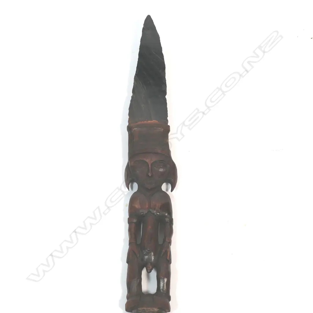 Obsidian spear tip from Papua New Guinea Image 1++
