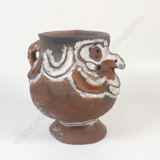 A Papua New Guinea sago storage pot