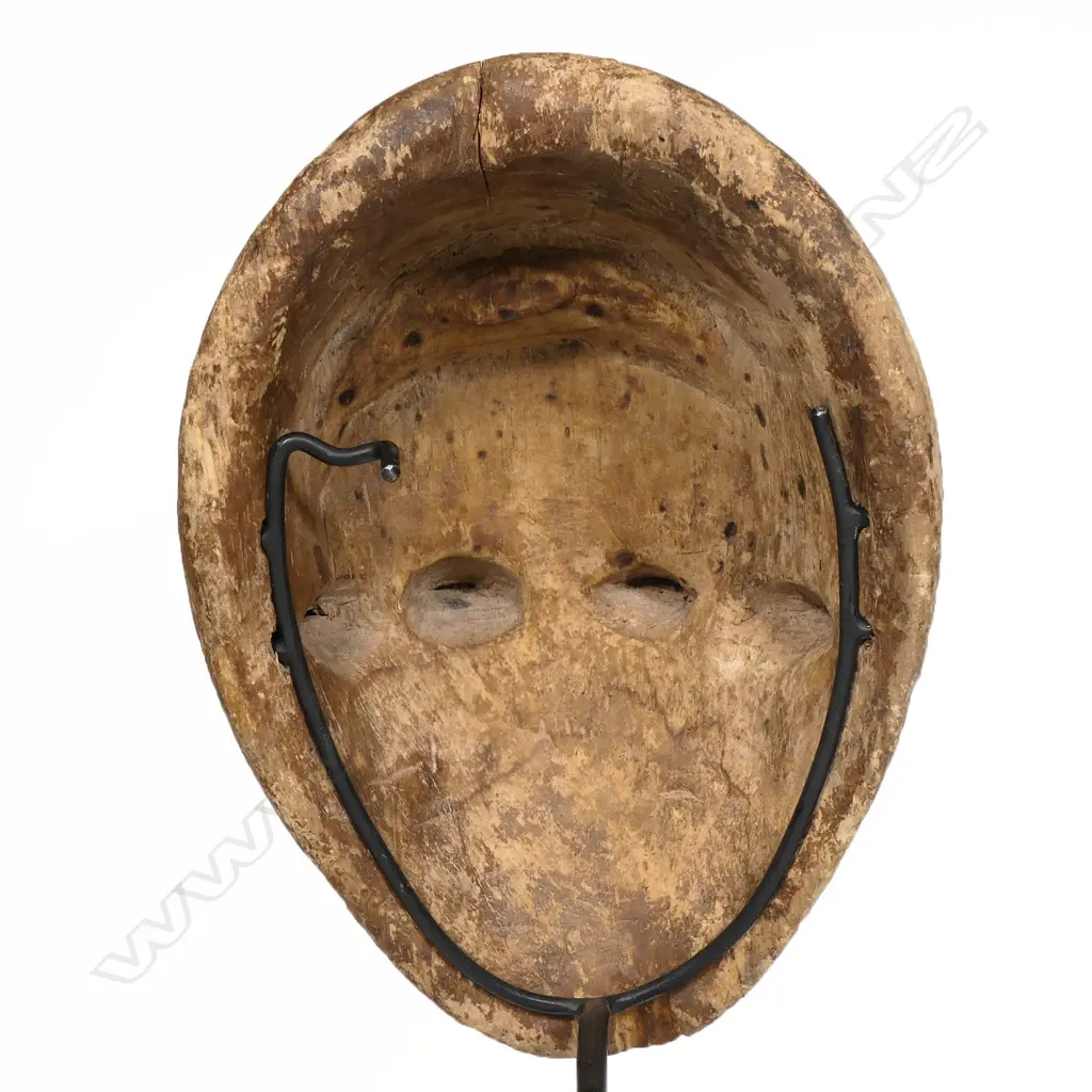 An African Lega Bwami society mask from the Democratic Republic of Congo, Image 1++