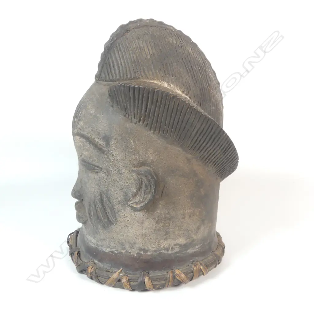 An African Yoruba carved mask, Image 1++
