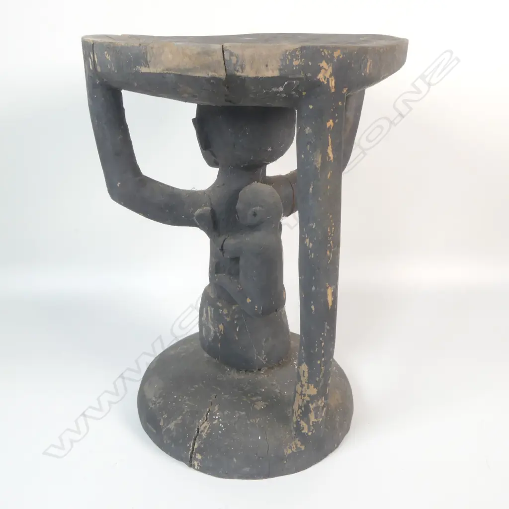 African stool, Image 1++