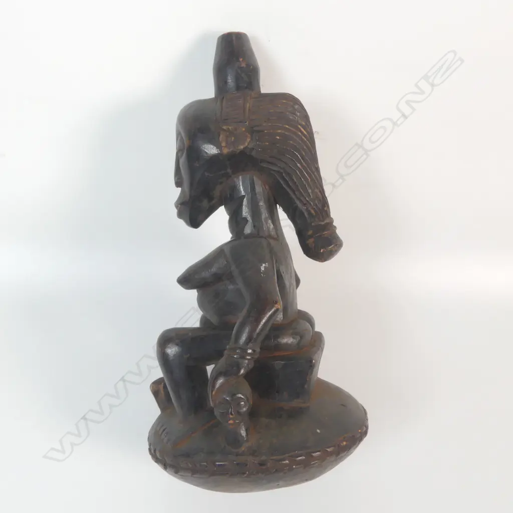 African carved hardwood figure Image 1++