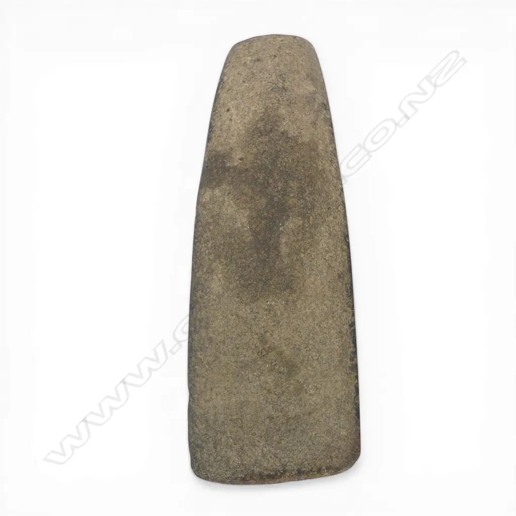 A medium large old Māori stone tooled toki, Image 1++