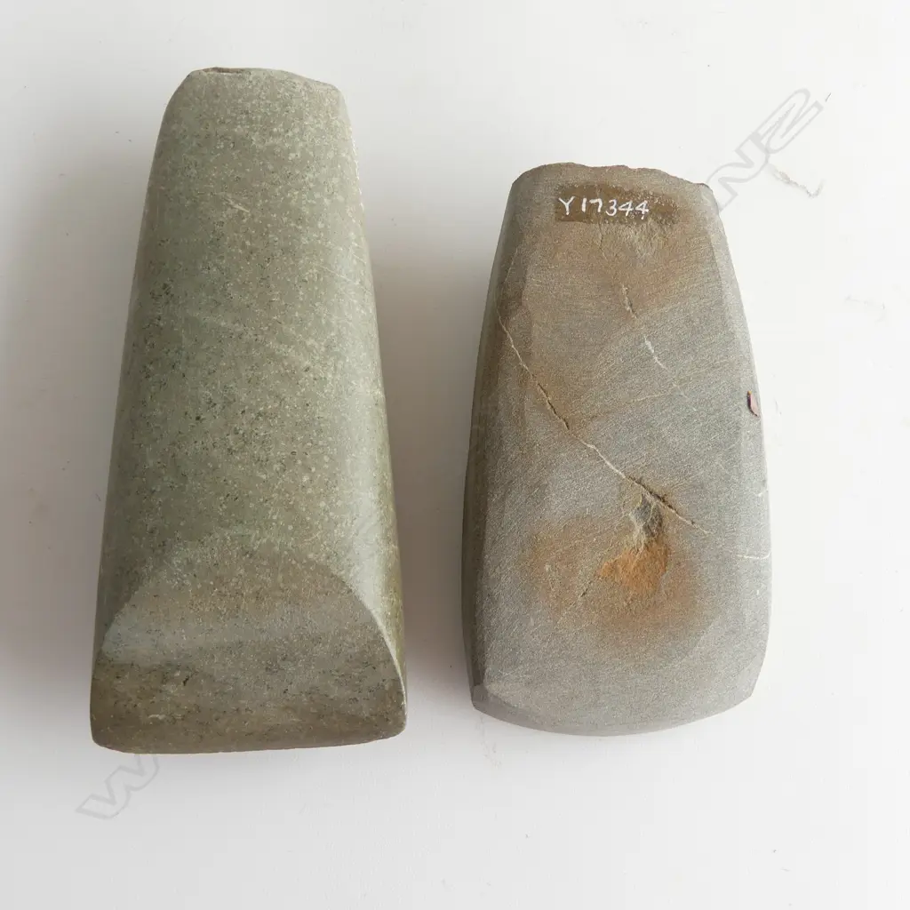 Two pre-European Māori stone adze blades, Image 1++
