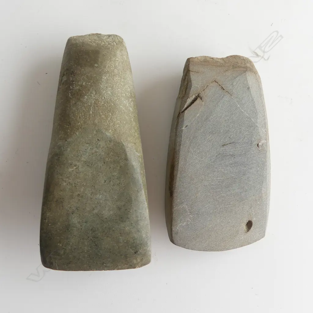 Two pre-European Māori stone adze blades, Image 1++