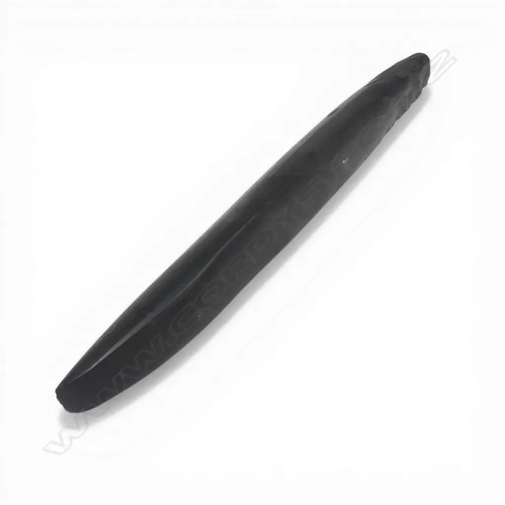 Pre-European Māori long stone Whao (Chisel), Image 1++
