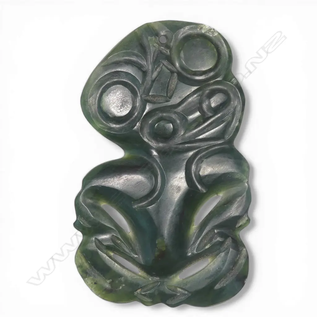 Early 20thC Māori pounamu hei tiki,, Image 1++