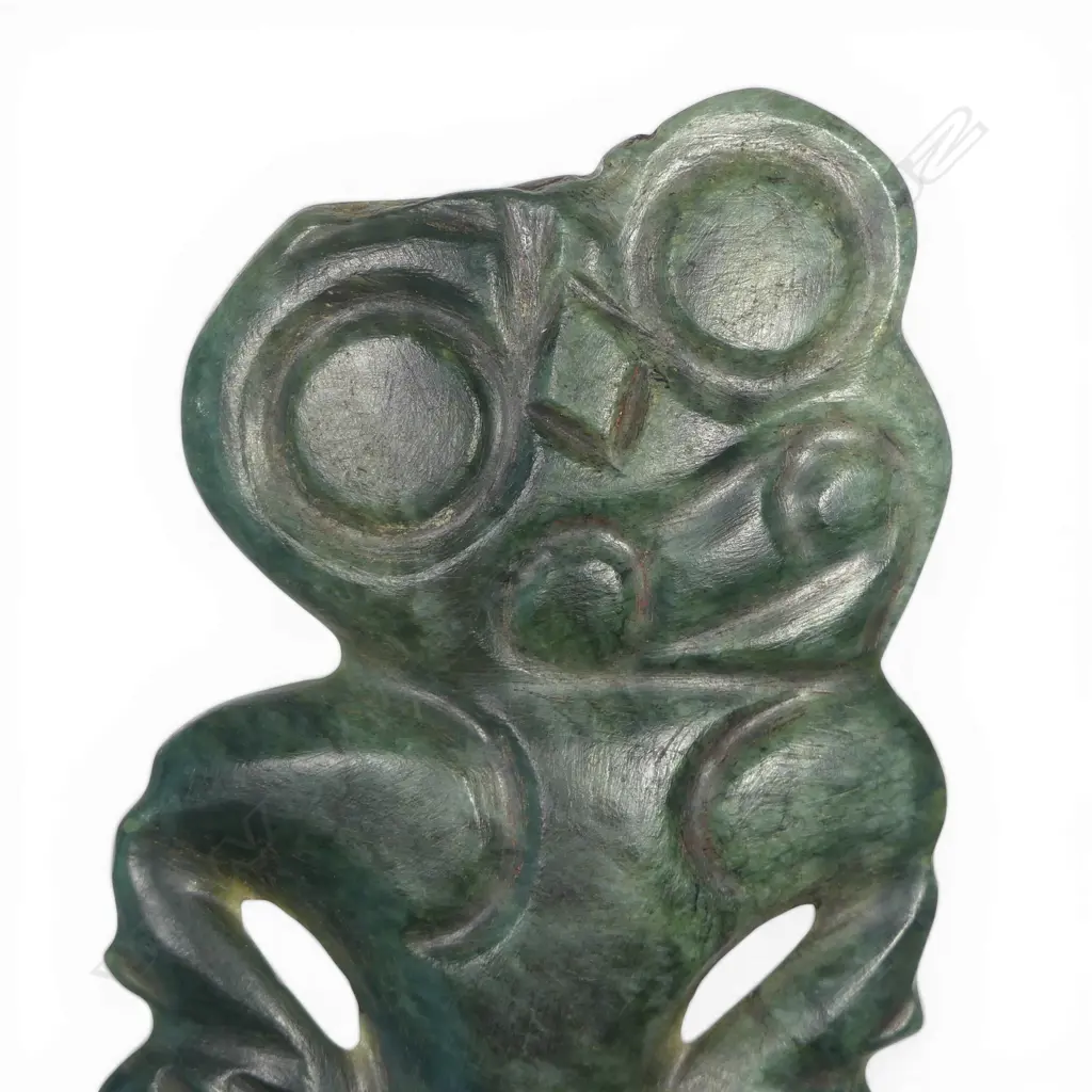 Early 20thC Māori pounamu hei tiki the top with section absent, Image 1++