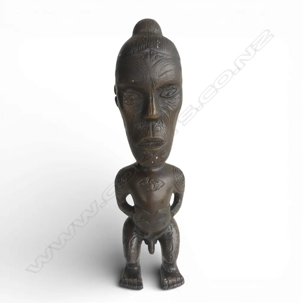A cast bronze Māori tekoteko standing figure, Image 1++