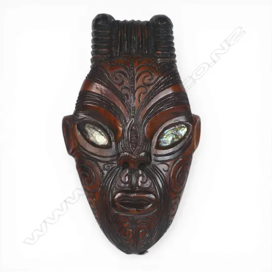 Mid / late 20thC Māori carved wall or gable mask,