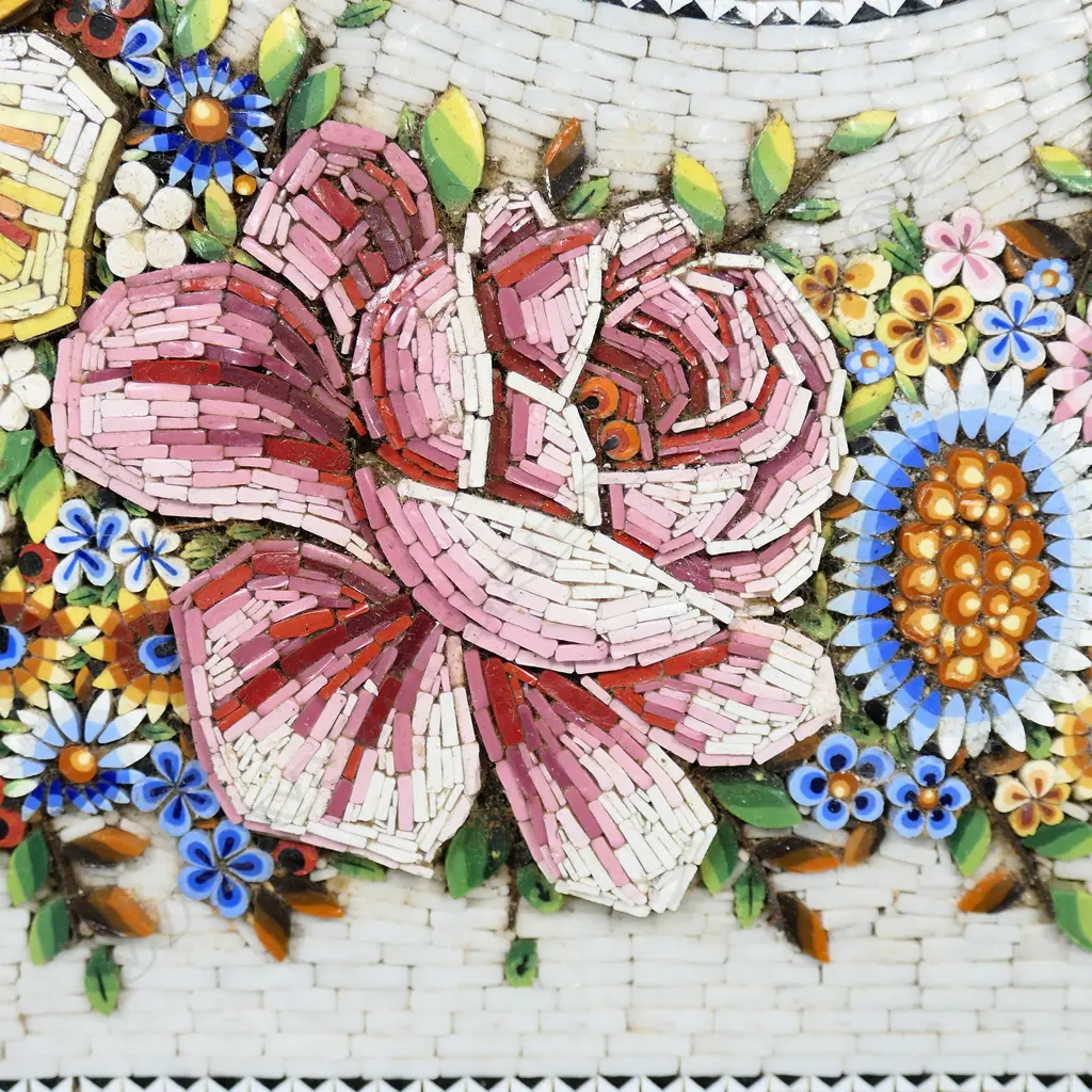 An early 20thC Italian micro mosaic photo frame, Image 1++