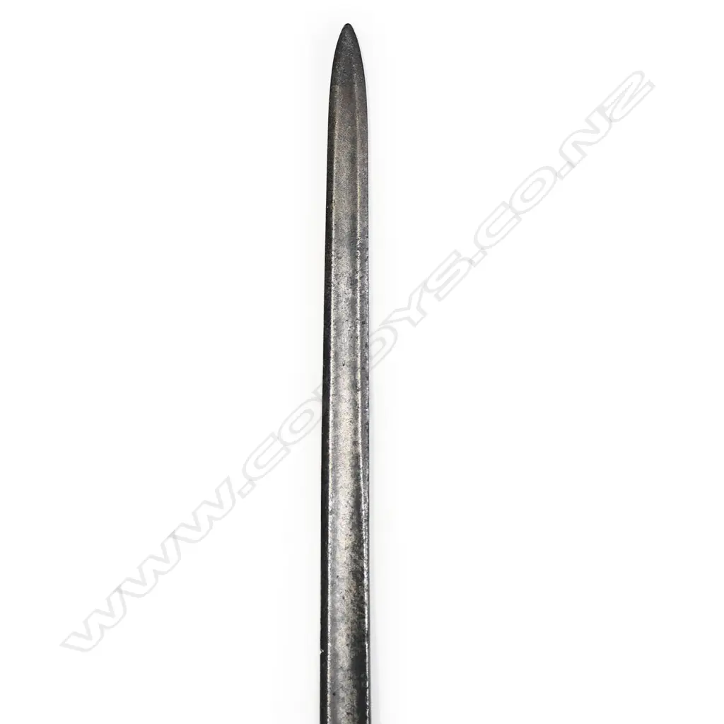 A British 18thC cavalry officer’s sword, Image 1++