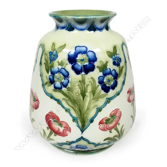 A MacIntyre vase,