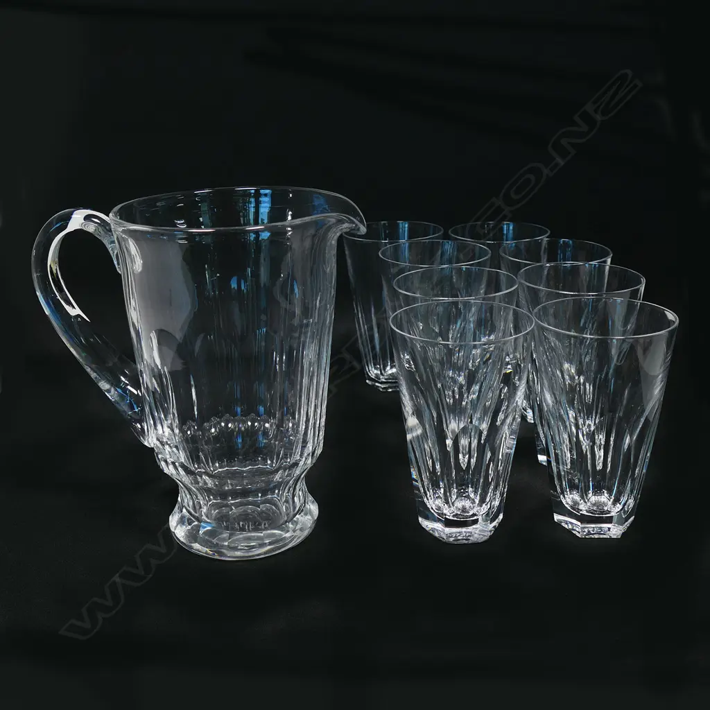 A Waterford water jug and eight tumblers, Image 1++