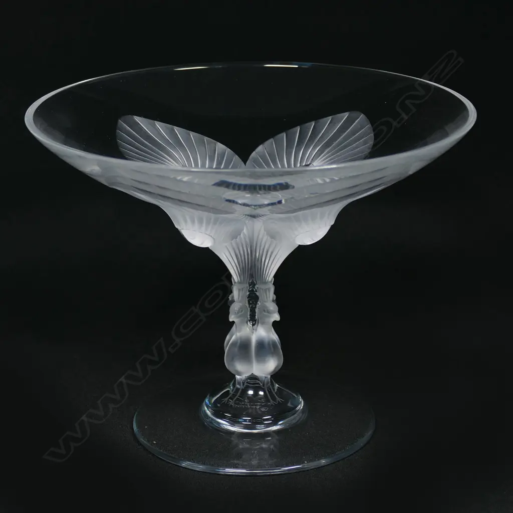 A Lalique 'Virginia' etched glass comport, Image 1++