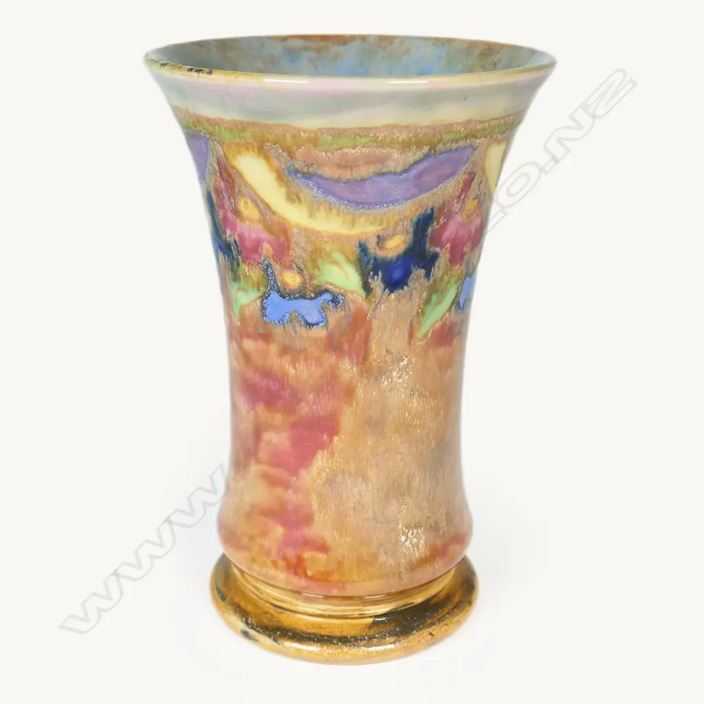 A Royal Doulton Art Deco spill vase, Image 1++